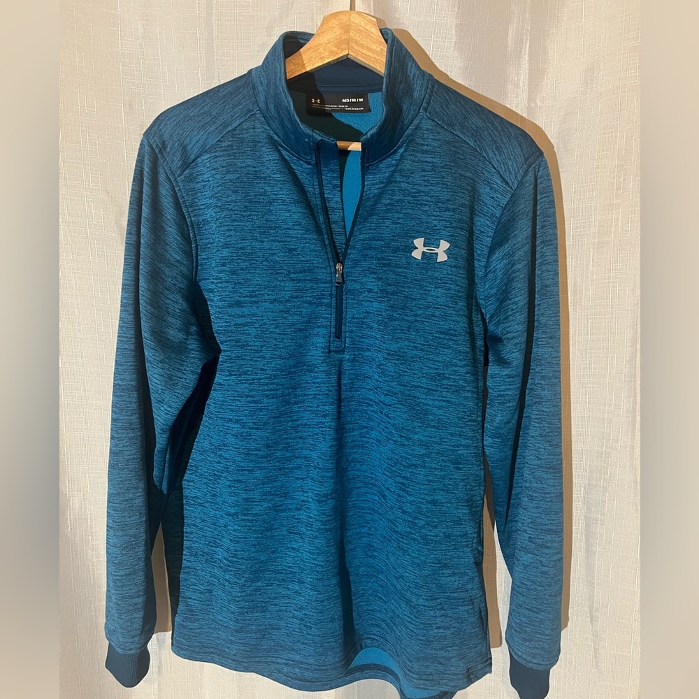 Men’s Under Armour pullover